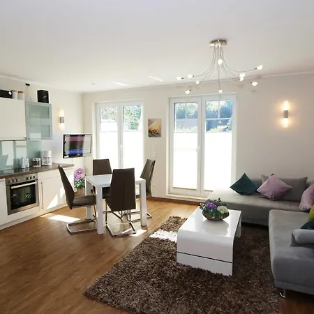 Daire Apartmenthaus - Luisa Thiessow