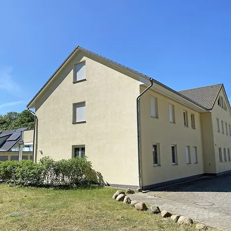 Apartmenthaus - Luisa Thiessow